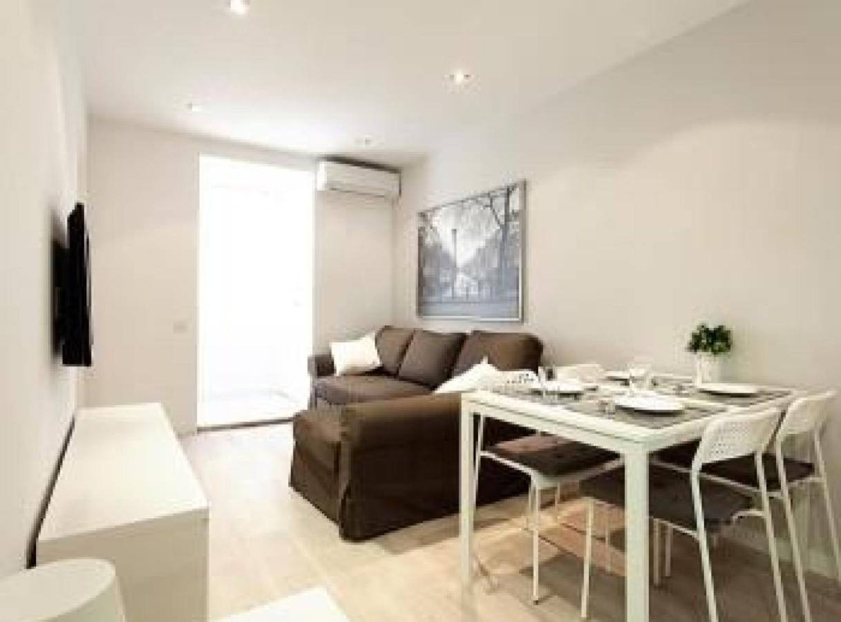 Mab2 - Mab2 - Apt At Street Level With Private Terrace Barcelona
