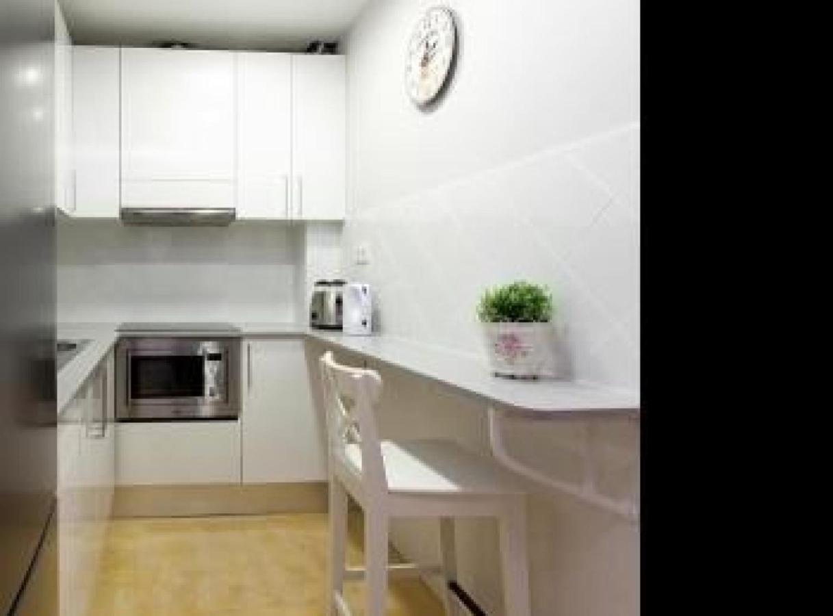 Mab2 - Mab2 - Apt At Street Level With Private Terrace *