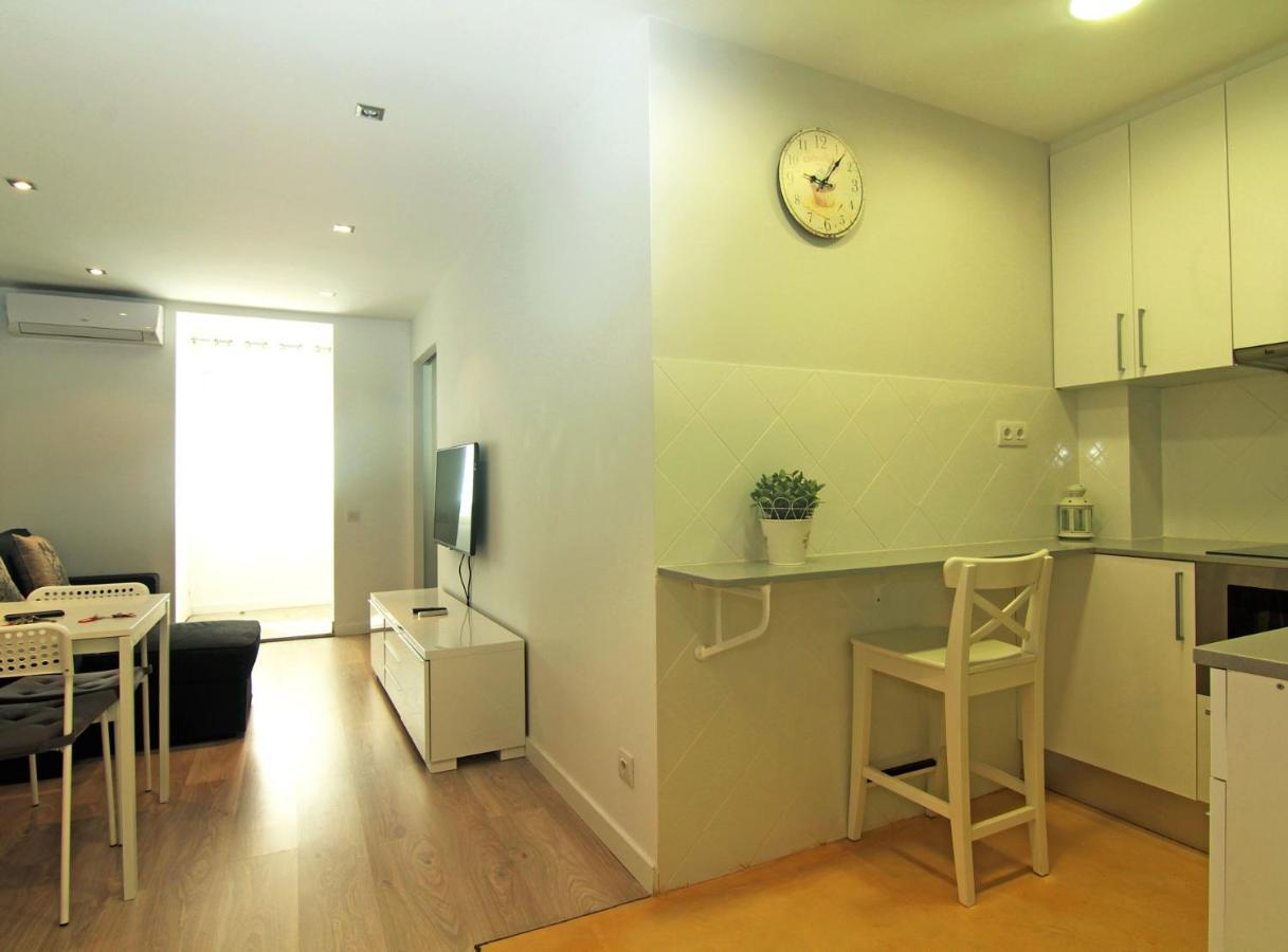 Apartament Mab2 - Mab2 - Apt At Street Level With Private Terrace Barcelona
